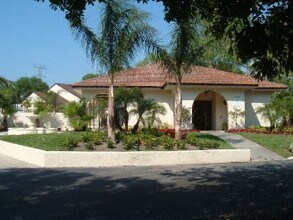 Via Verde Condos in Clearwater, FL - Building Photo - Building Photo