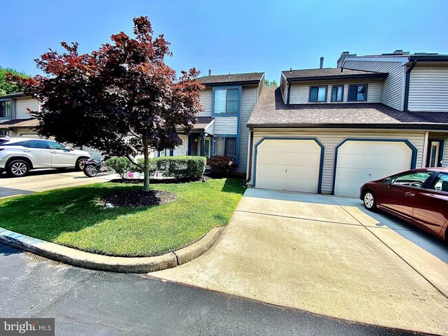 803 Chesterwood Ct in Evesham, NJ - Building Photo - Building Photo