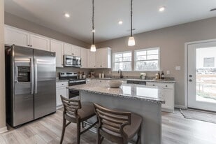 3345 Hopkins Rd in Richmond, VA - Building Photo