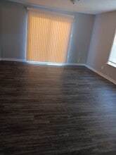 1102 Jackson Ave in Pasadena, TX - Building Photo - Building Photo