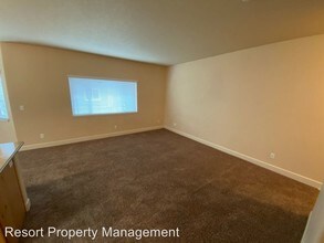 6850 N Spurwing Loop in Coeur d'Alene, ID - Building Photo - Building Photo