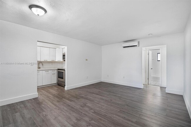 property at 7600 Pembroke Rd