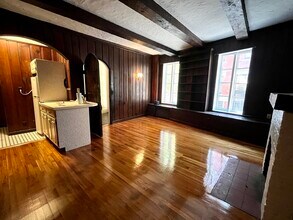 101 Myrtle St in Boston, MA - Building Photo - Building Photo