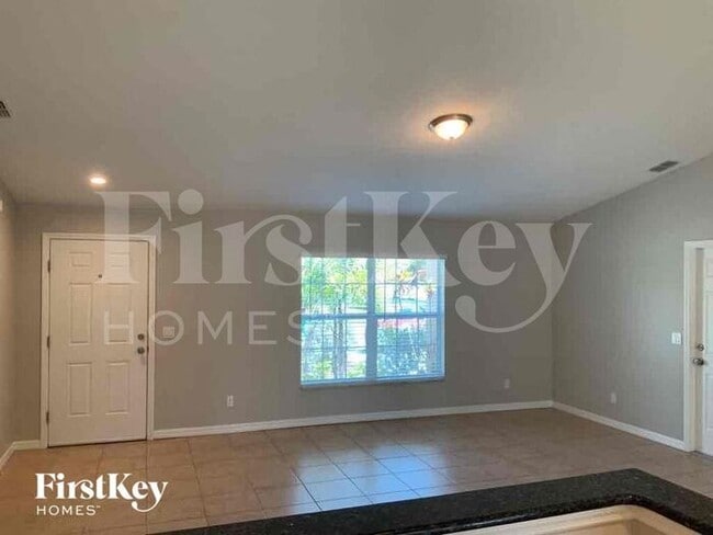11093 Sunnydale Ave in Englewood, FL - Building Photo - Building Photo