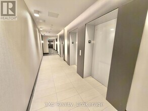 55 Duke St W in Kitchener, ON - Building Photo - Building Photo