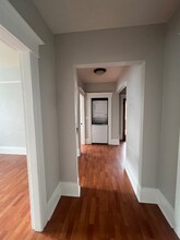 312 E Olive Pl in Seattle, WA - Building Photo - Building Photo