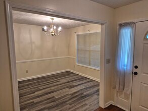 153 Valleydale Dr in Stockbridge, GA - Building Photo - Building Photo