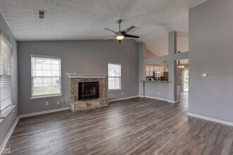 8520 Lincoln Ct in Fishers, IN - Building Photo - Building Photo