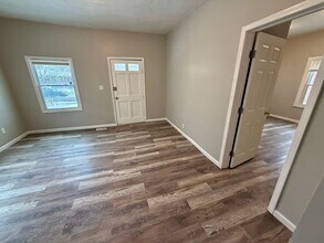 3627 Parthenia Ave in Louisville, KY - Building Photo - Building Photo