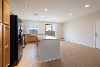 9017 Fusion Dr in Las Vegas, NV - Building Photo - Building Photo