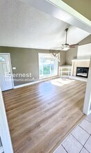 309 SW Richwood Ln in Blue Springs, MO - Building Photo - Building Photo