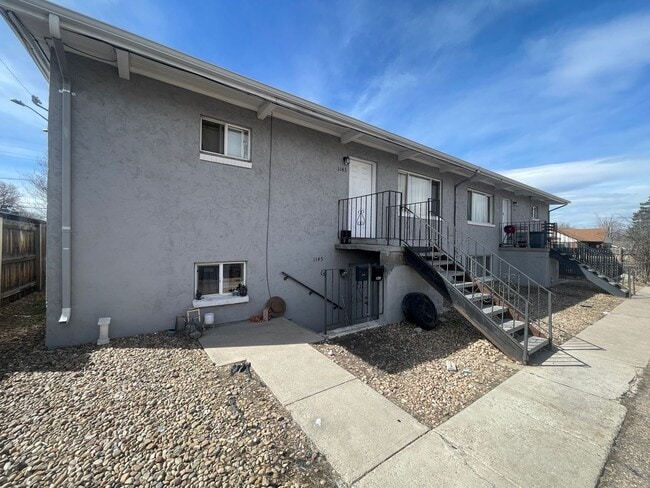 property at 1149 Syracuse St