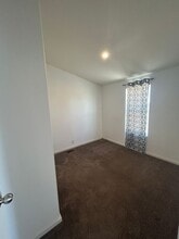 5645 Rd 236 in Ducor, CA - Building Photo - Building Photo