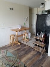 1 Main St, Unit 2 in Fairhaven, MA - Building Photo - Building Photo