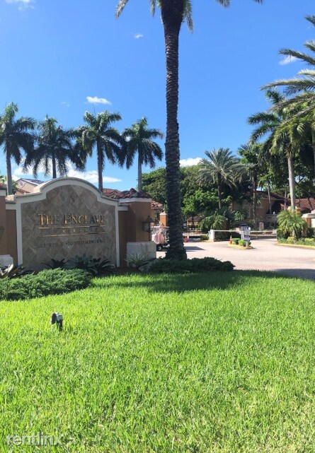 2051 Renaissance Blvd in Miramar, FL - Building Photo