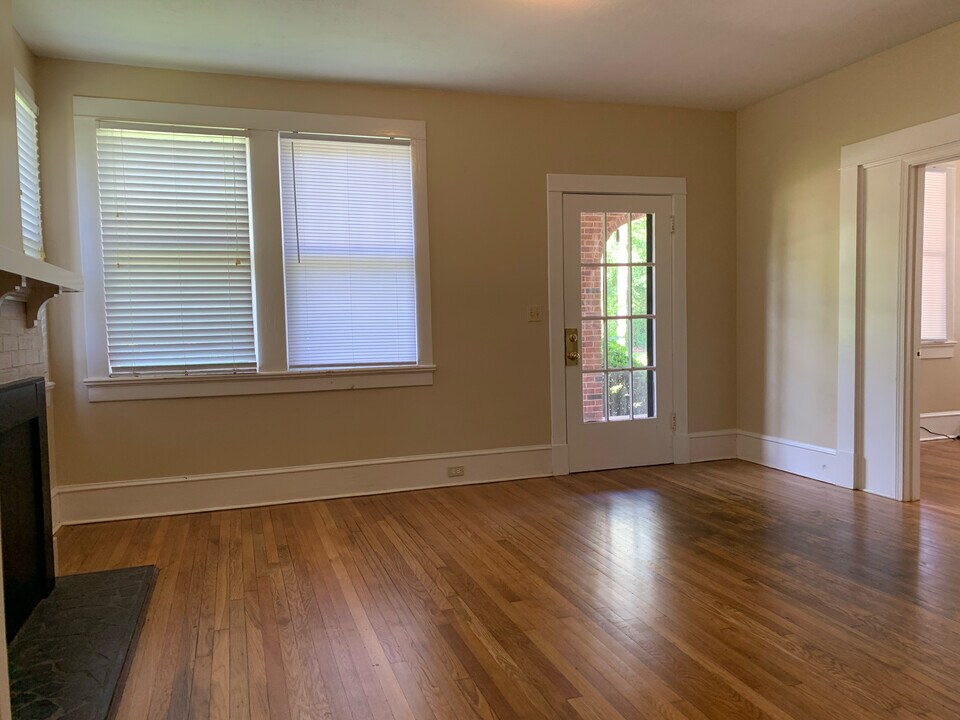 315 S Brundidge St in Troy, AL - Building Photo