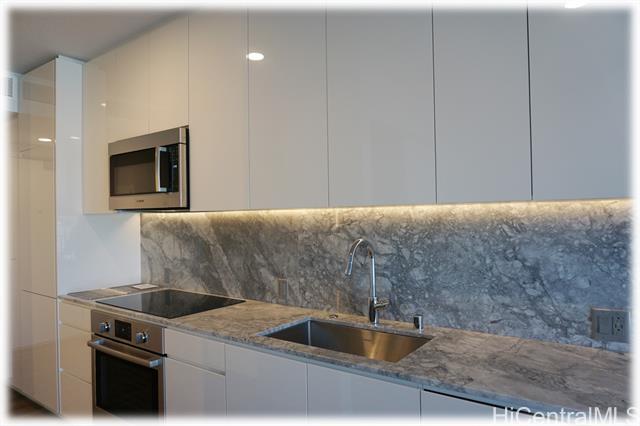 property at 987 Queen St