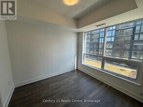 2333 Khalsa Gate in Oakville, ON - Building Photo - Building Photo