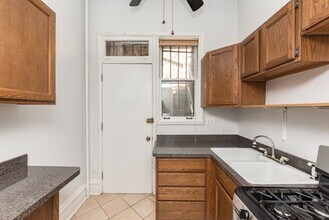 1849 N Lincoln Ave, Unit O2 in Chicago, IL - Foto de edificio - Building Photo