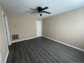 4953 Fieldcrest Dr in Fayetteville, NC - Building Photo - Building Photo