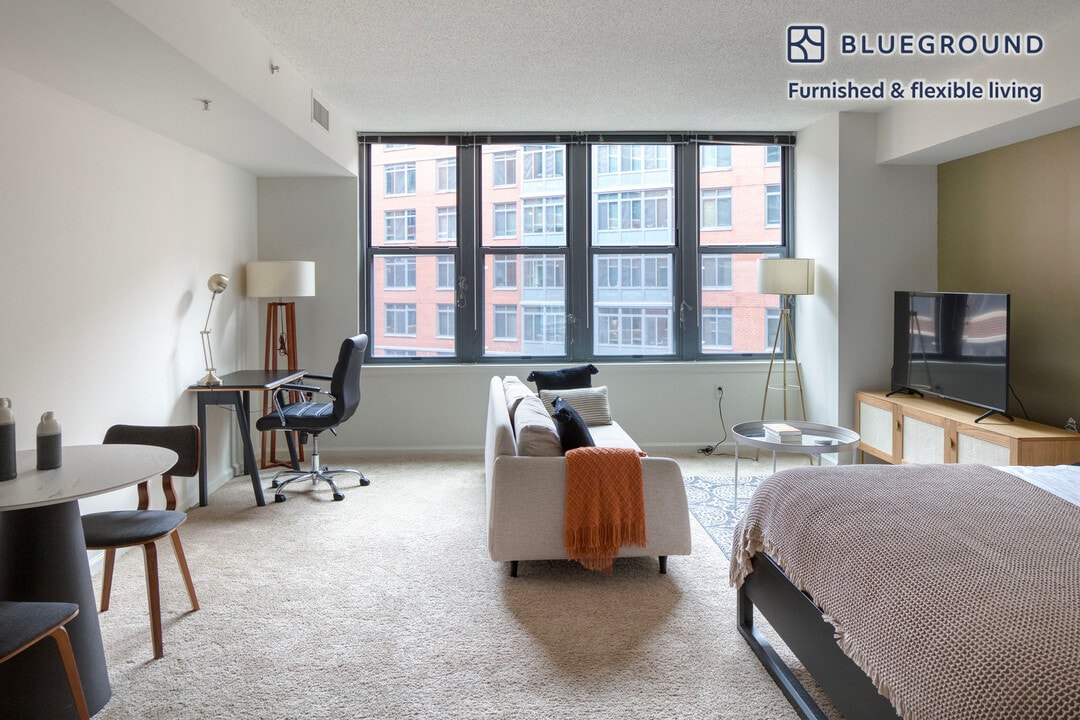 70 I St SE in Washington, DC - Building Photo