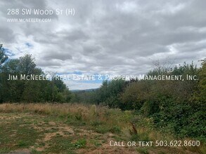 288 SW Wood St in Hillsboro, OR - Building Photo - Building Photo