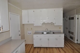 12 Pine St in Montgomery, AL - Building Photo - Building Photo