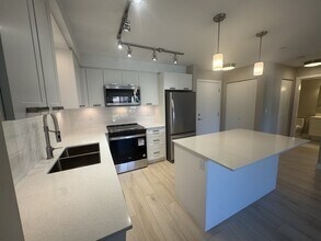 22562-22562 121 Ave in Maple Ridge, BC - Building Photo - Building Photo