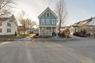 5 Union St in Concord, NH - Building Photo - Building Photo