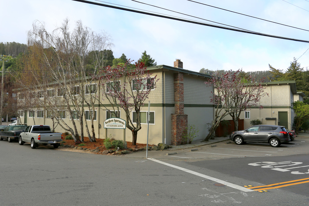 Northern Apartments in Mill Valley, CA - Foto de edificio