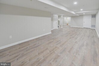 200 Rolling Hill Dr in Plymouth Meeting, PA - Building Photo - Building Photo