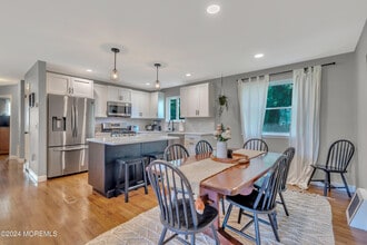 25 W Hillsdale Ave in Long Branch, NJ - Building Photo - Building Photo