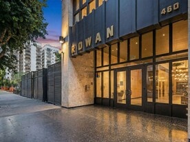 460 S Spring St in Los Angeles, CA - Building Photo