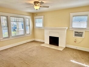 1249 N Harrison Ave in Fresno, CA - Building Photo - Building Photo