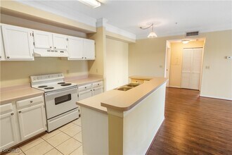 11490 Villa Grand in Ft. Myers, FL - Building Photo - Building Photo