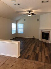 7600 Amanda Ellis Way in Austin, TX - Building Photo - Building Photo