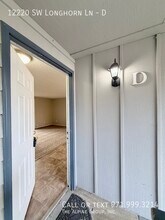 12220 SW Longhorn Ln in Beaverton, OR - Building Photo - Building Photo