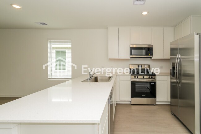 10821 Bird Of Paradise Ln in Houston, TX - Building Photo - Building Photo