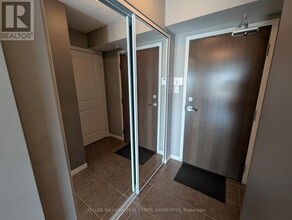 9-1609 George St N in Brampton, ON - Building Photo - Building Photo