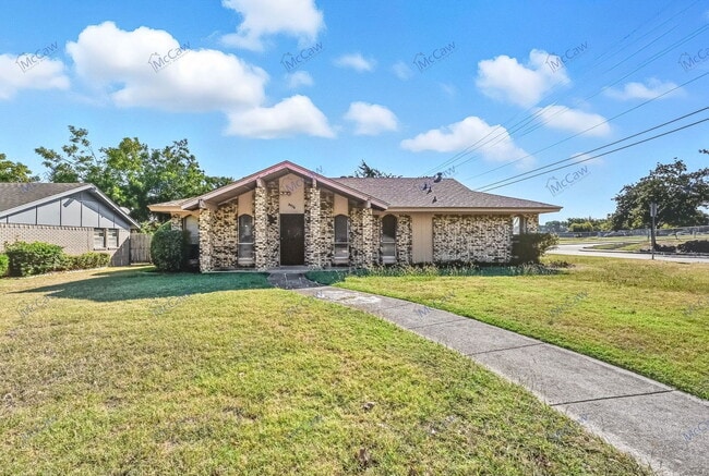 property at 3538 Hacienda Dr