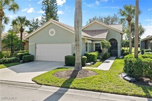 13520 Southampton Dr in Bonita Springs, FL - Building Photo
