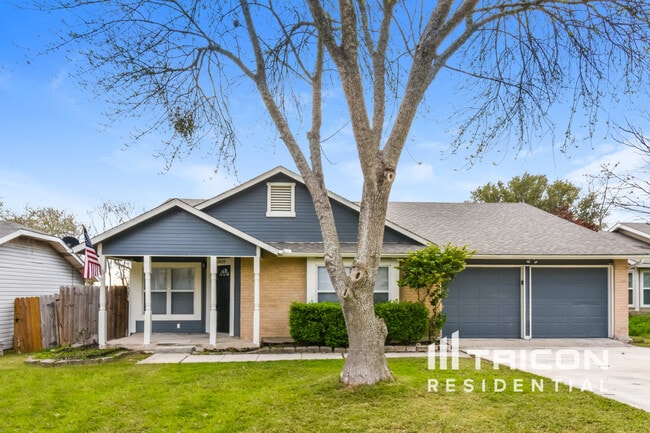 property at 14615 Hillside Ridge