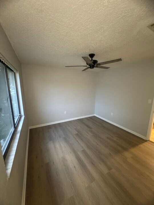 4759 Sisson Rd in Titusville, FL - Building Photo