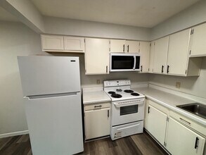 2709 Center St in Granite City, IL - Building Photo - Building Photo