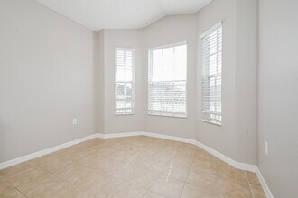3740 Imperial Dr in Winter Haven, FL - Building Photo - Building Photo