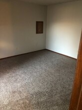 8515 Brookline Pl in Oklahoma City, OK - Foto de edificio - Building Photo