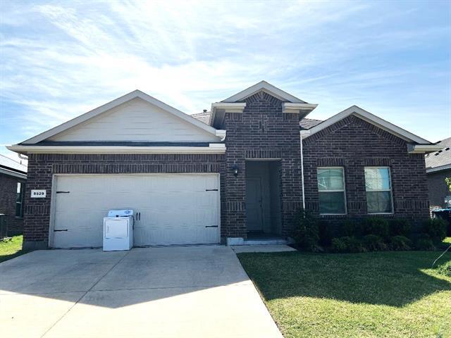 property at 8520 Little Acorn Dr