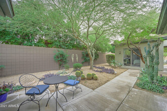 11420 N 141st St in Scottsdale, AZ - Foto de edificio - Building Photo