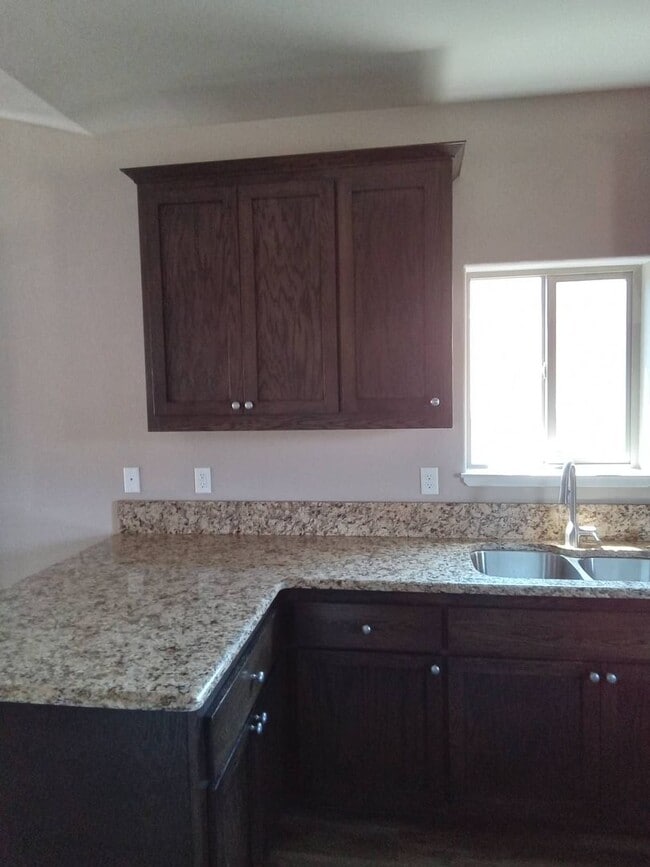 109 Felice Ct. in Oroville, CA - Building Photo - Building Photo