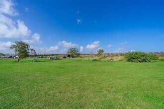 401 Hatchineha Rd in Haines City, FL - Building Photo - Building Photo